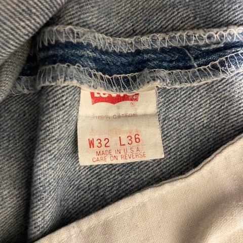 Levi's（リーバイス） デニム ジーンズ ダメージ加工 501XX ボタン裏