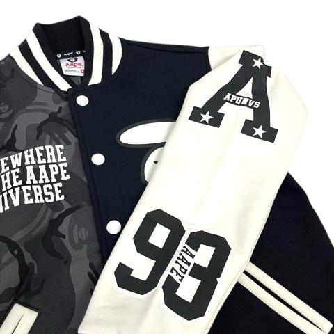 A BATHING APE アベイシングエイプ スタジャン ブルゾン