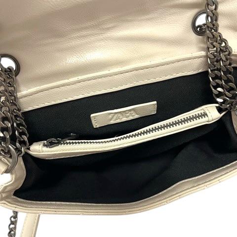 【完売品】ZARA サテン風 パール ハンドバッグ 刺繍 ザラ チェーン 白 ZARA サテン風フェイクパールバック - メルカリ