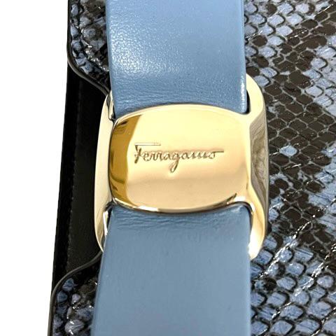 サルヴァトーレフェラガモ Salvatore Ferragamo ショルダーバッグ ハンドバッグ パイソン リボン シルバー 青 ブルー 水色 レディース_2