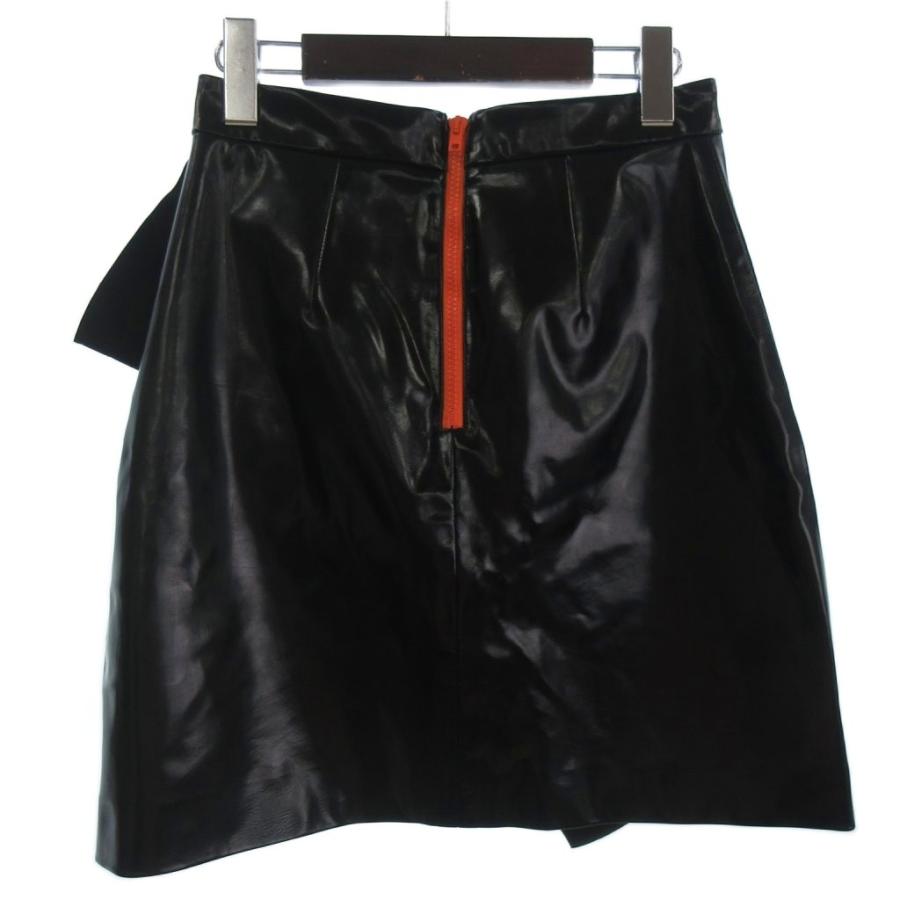 エムエスジーエム MSGM フェイクレザー ラッフル スカート エナメル 黒