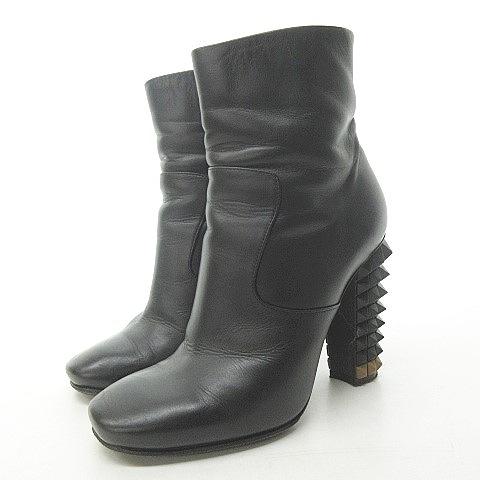 フェンディ FENDI ショートブーツ ブーティ サイドジップ スタッズ装飾