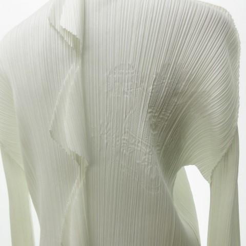 プリーツプリーズ PLEATS PLEASE イッセイミヤケ ISSEY MIYAKE