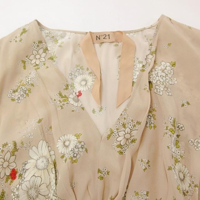 ヌメロヴェントゥーノ N°21 近年 小さいサイズ ワンピース シルク 花柄  