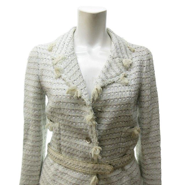 秋にちょうどいい　CHANEL シャネル　ニット　ベルテッド　ボタンなし 秋にちょうどいいCHANEL シャネルニットベルテッドボタンなし