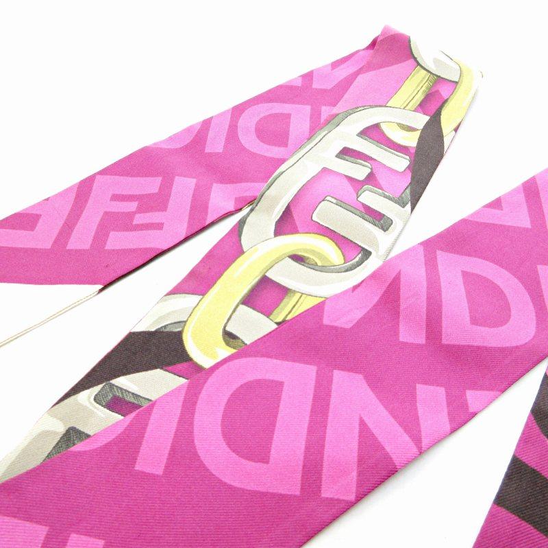 カ*ナ様 【オークション】フェンディ スカーフ　ラッピー フェンディ FENDI ラッピー スカーフ 総柄 赤 - メルカリ
