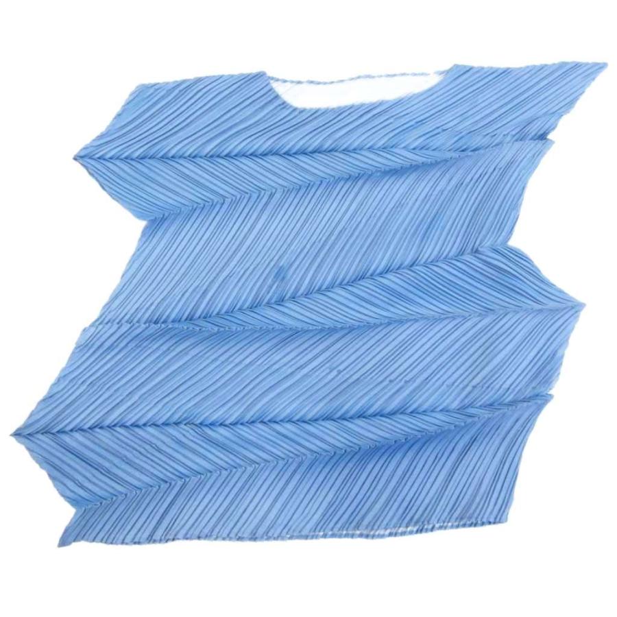 ISSEY MIYAKE（イッセイミヤケ） プリーツ加工 カットソー 変形 