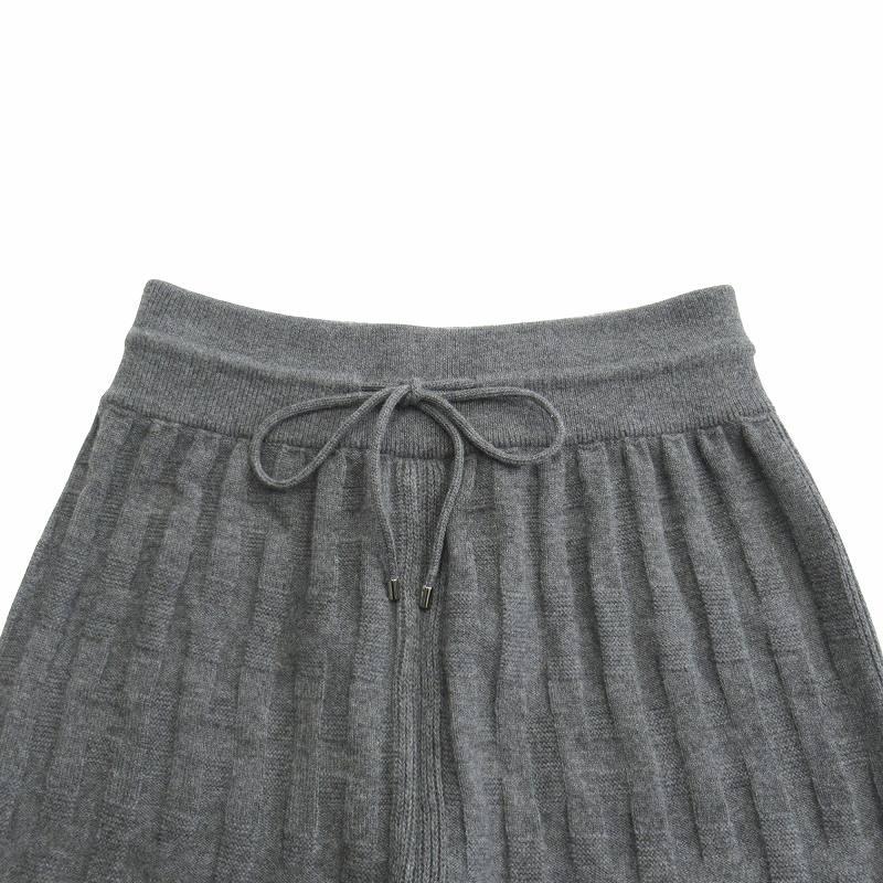 HERMES（エルメス） 美品 HERMES Hロゴ エンボス カーディガン パンツ