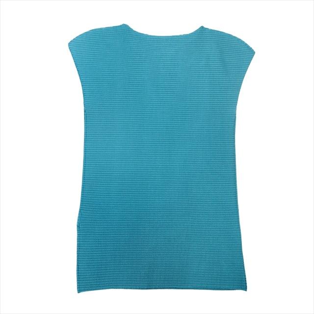 ISSEY MIYAKE me プリーツ フレンチスリーブシャツ