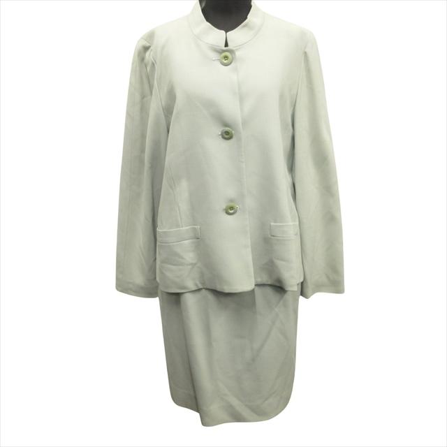 専用！！大きいサイズ　クロエ　Chloe セットアップ　ジャケット　スカート Chloe - クロエ スーツ セットアップ ジャケット スカート 無地