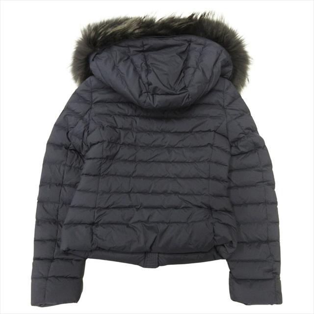 未使用品 タトラス TATRAS ヴァレナ VARENA クロップド ダウン 