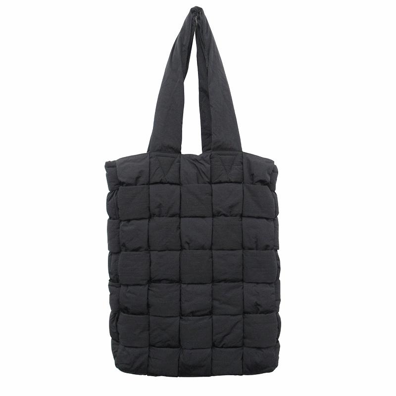 BOTTEGA VENETA（ボッテガ・ヴェネタ） マキシイントレチャート 