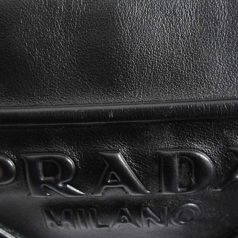PRADA（プラダ） 良品 トライアングル レザー ショルダーバッグ