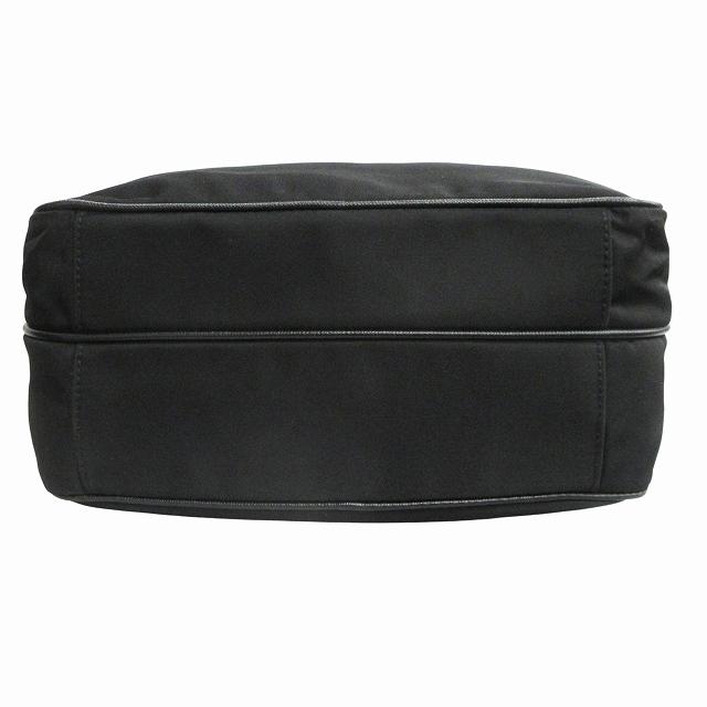r85【美品】プラダ　三角ロゴ　ナイロン　レザー　ブラック　ショルダーバッグ. PRADA（プラダ） 美品 ナイロン レザー ショルダー セミショルダー