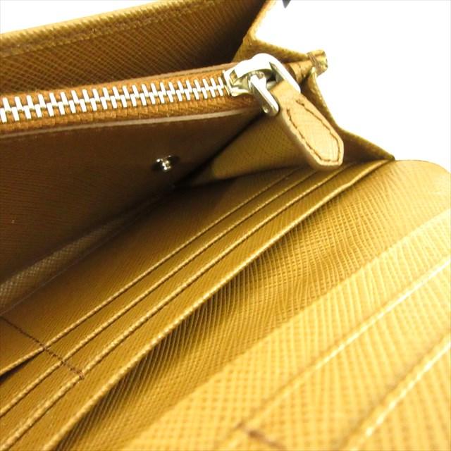 PRADA（プラダ） 未使用品 サフィアーノレザー パスケース付き 二