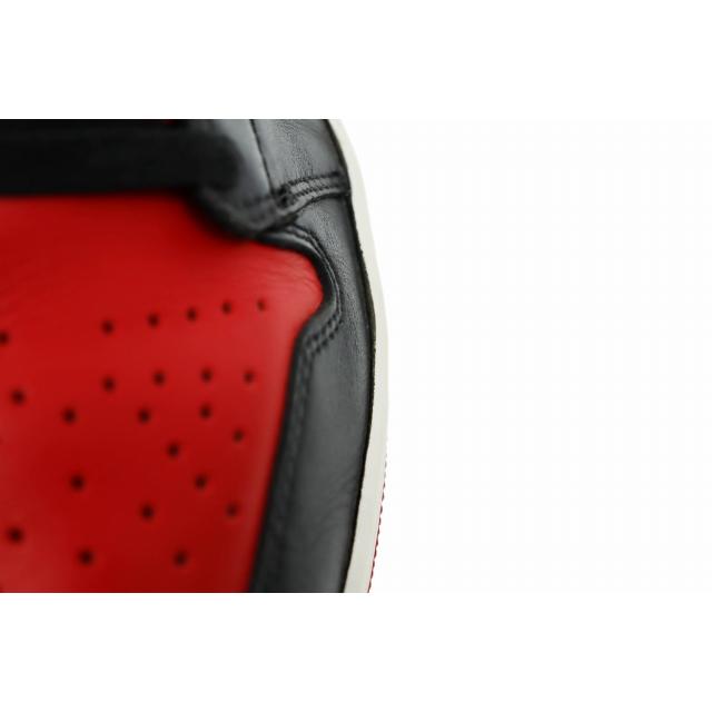 NIKE（ナイキ） NIKE 2001年製 AIR JORDAN 1 RETRO BRED 38345足限定