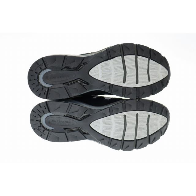 New Balance（ニューバランス） NEW BALANCE 990V5 Black ローカット
