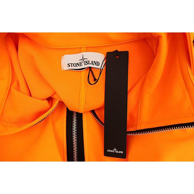 ストーンアイランド STONE ISLAND Light Soft Shell-R Hooded Jacket