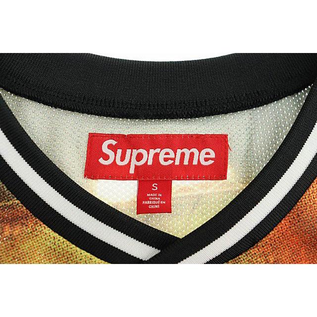 トップス Supreme Vinci Per Noi Soccer Jersey Vinci Per Noi Soccer Jersey、Shortが発売予定。 Supreme 公式通販