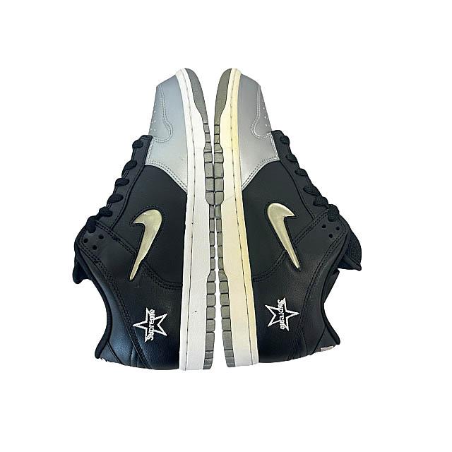 Supreme（シュプリーム） ×NIKE SB ナイキ エスビー DUNK LOW Metallic 