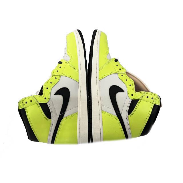 NIKE（ナイキ） NIKE AIR JORDAN 1 RETRO HIGH OG Volt Visionaire 