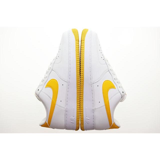 NIKE（ナイキ） NIKE AIR FORCE 1 07 WHITE UNIVERSITY GOLD 28.5cm 