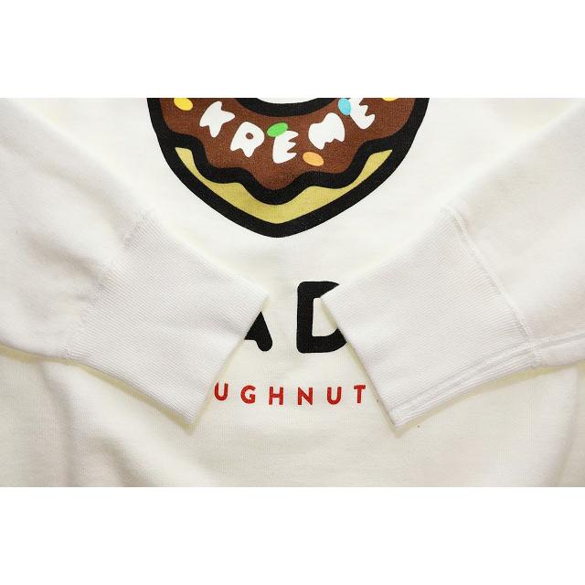ヒューマンメイド HUMAN MADE × KRISPY KREME DOUGHNUTS CREWNECK