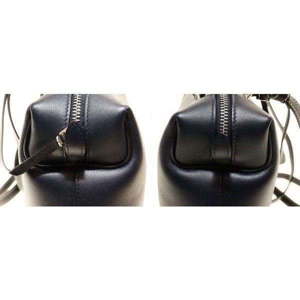 セリーヌ CELINE スモールソフトキューブ ショルダーバッグ 2WAY レザー ネイビー 【ブランド古着ベクトル】☆AA★▲■260228 レディース