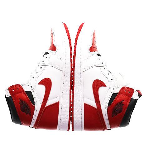 【新品同様】NIKE AIR JORDAN ホワイト　26.5㎝ NIKE（ナイキ） NIKE AIR JORDAN 1 RETRO HIGH OG HERITAGE WHITE 26.5
