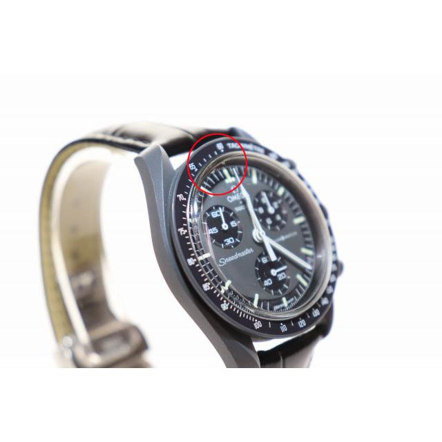 オメガ OMEGA × SWATCH MISSION TO MERCURY SO33A100 ミッション トゥ マーキュリー スピードマスター ムーンスウォッチ クロノグラフ 腕の画像