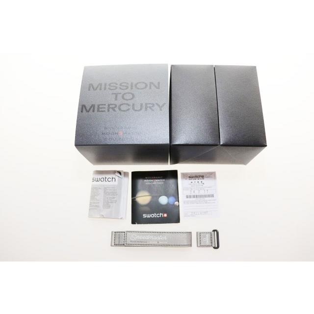 オメガ OMEGA × SWATCH MISSION TO MERCURY SO33A100 ミッション トゥ マーキュリー スピードマスター ムーンスウォッチ クロノグラフ 腕の画像