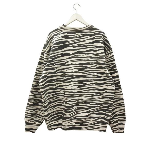 Supreme 22aw Box Logo Crewneck Zebra ゼブラ Supreme Box Logo Crewneck (FW22) Zebra Men's - FW22 - US
