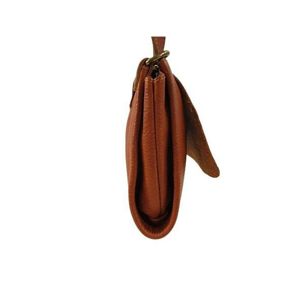 IL BISONTE（イルビゾンテ） フラップ レザーショルダーバッグ 411879