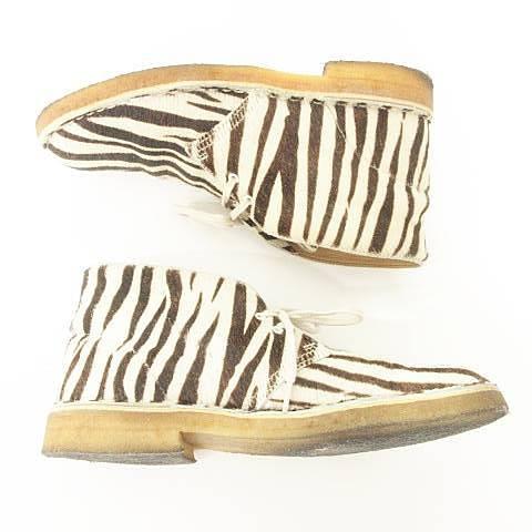 Clarks（クラークス） 美品 箱付き ハラコ デザート ブーツ ゼブラ 靴