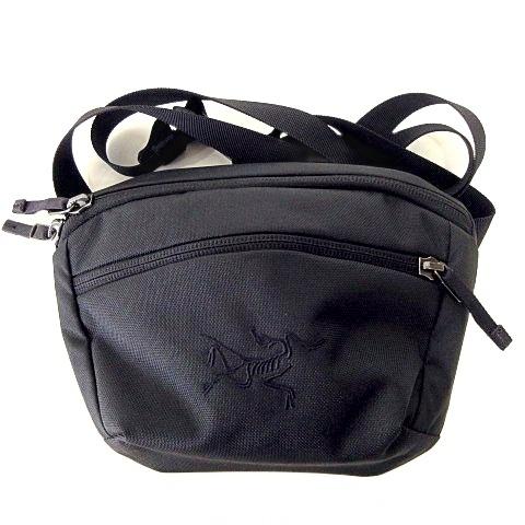 Arc'teryx ブラック ショルダーバッグ　4l ARC'TERYX アークテリクス 2023年モデル MANTIS 1 WAIST PACK