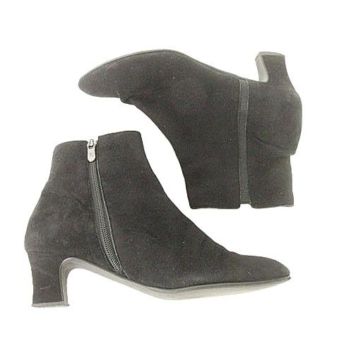 GINZA Kanematsu（銀座かねまつ） スエード ショートブーツ ヒール