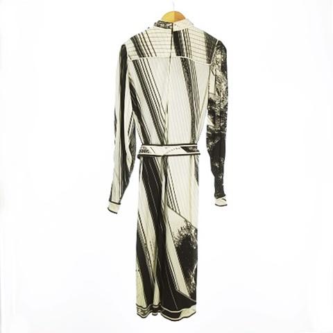 中古 レオナール Leonard Fashion Collection Jersey Mikado シルクワンピース 2way ベルト2種類 ロゴ入り総柄 ジャージ生地 フランス製 Ibo22 ベクトル 古着 053 ブランド古着販売のベクトル 通販 Yahoo ショッピング