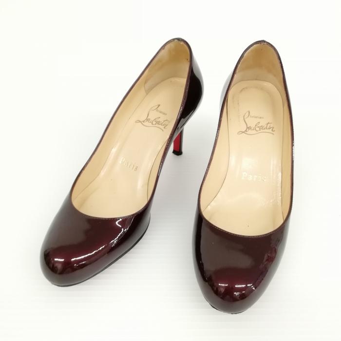 クリスチャンルブタン Christian louboutin ラウンドトゥ プレーン 