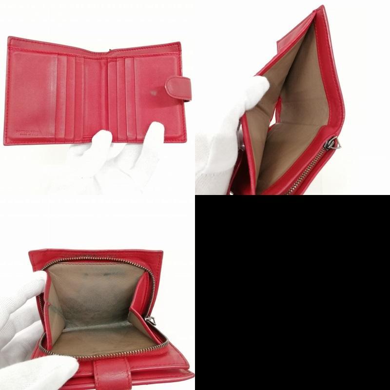 BOTTEGA VENETA（ボッテガ・ヴェネタ） イントレチェート コンパクト