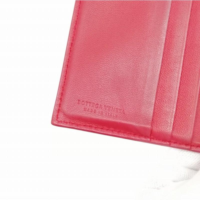 BOTTEGA VENETA（ボッテガ・ヴェネタ） イントレチェート コンパクト