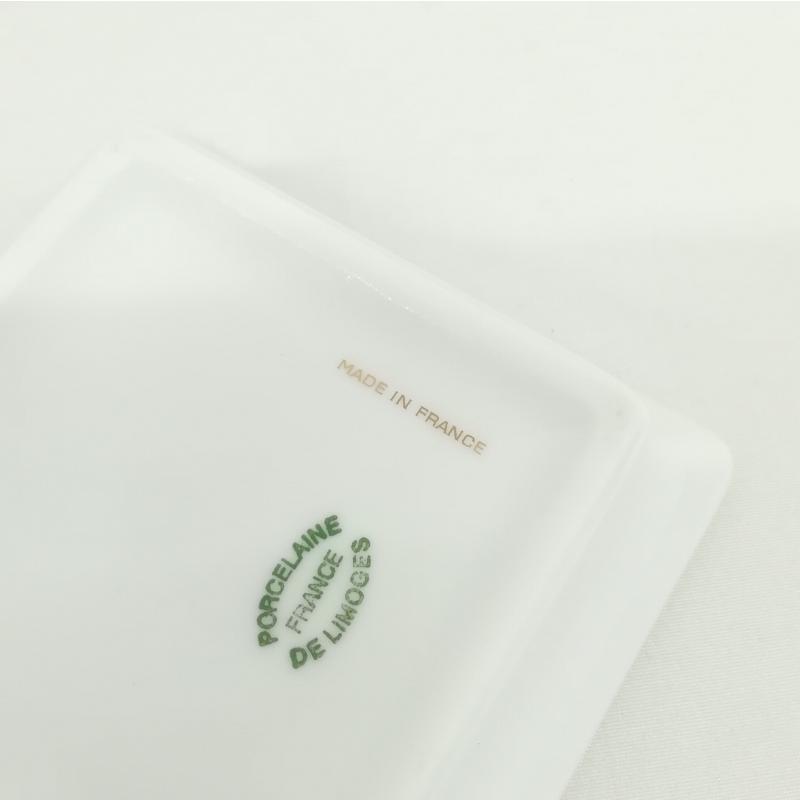 Cartier お皿小物入れ 陶器製 金色装飾