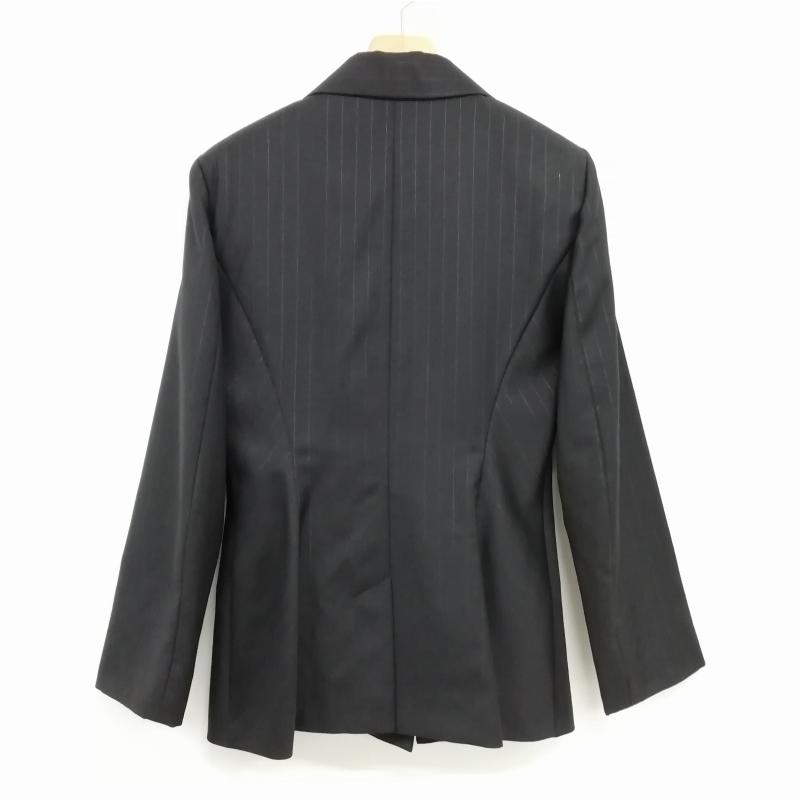 クリスチャン ラクロア  黒スーツ 七分袖 クリスチャン ラクロア 黒スーツ 七分袖