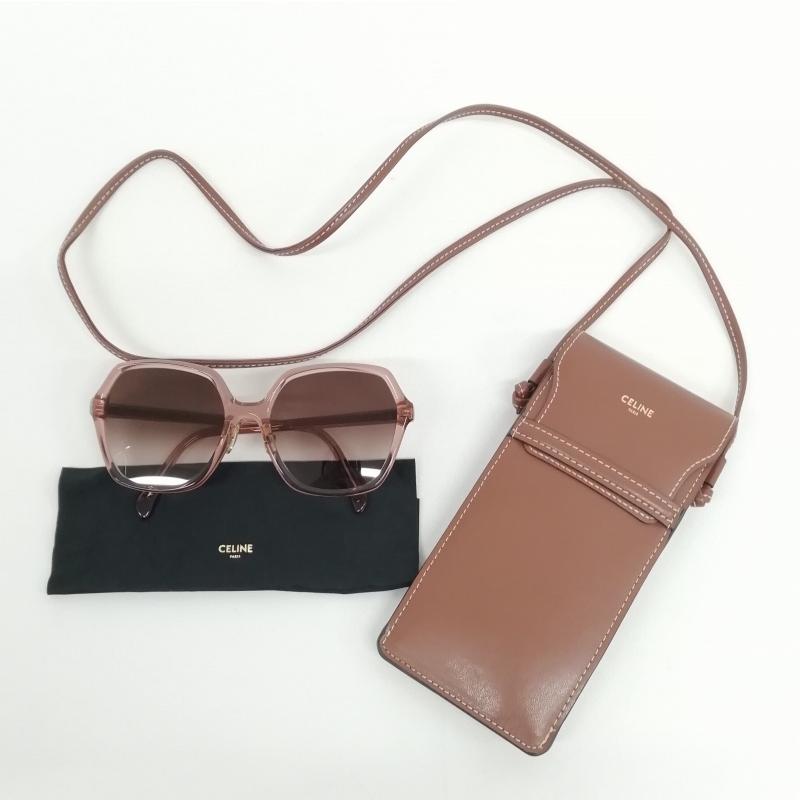 美品 セリーヌ クラシック ビッグ フレーム サングラス CL40230F プラスチック レディース CELINE 【1-0266661】 CELINE - 美品 セリーヌ クラシック ビッグ フレーム サングラス