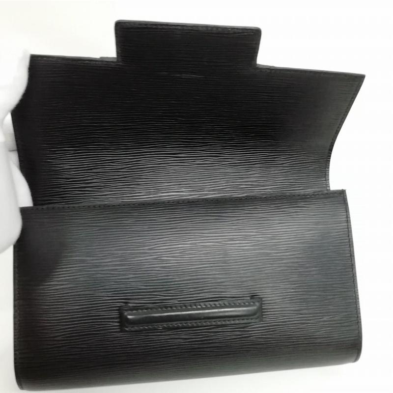 LOUIS VUITTON（ルイ・ヴィトン） LOUIS VUITTON M52542 VI0931 エピ