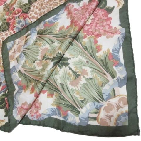 LIBERTY フラワー・フルーツ柄 スカーフ リバティ LIBERTY スカーフ シルク 花柄 イタリア製 グリー系 マルチ