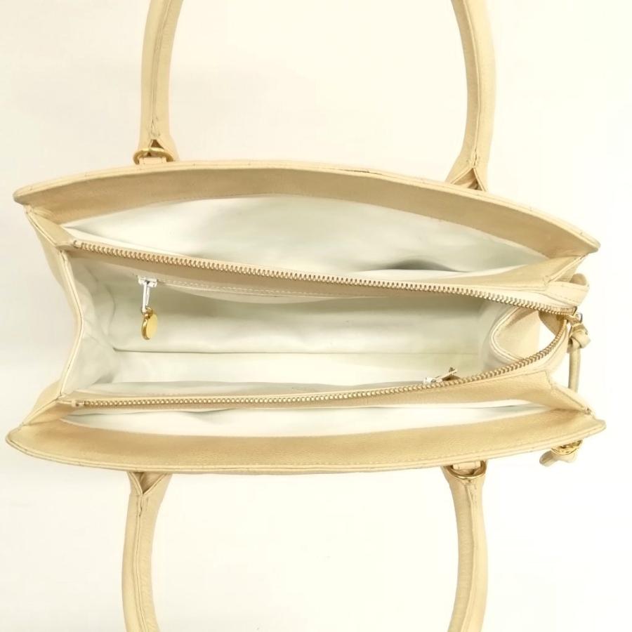 【中古】シャネル CHANEL キャビアスキン シェブロン Vステッチ ハンドバッグ ショルダー欠損 クリーム系 レディース CHANEL（シャネル） キャビアスキン シェブロン Vステッチ
