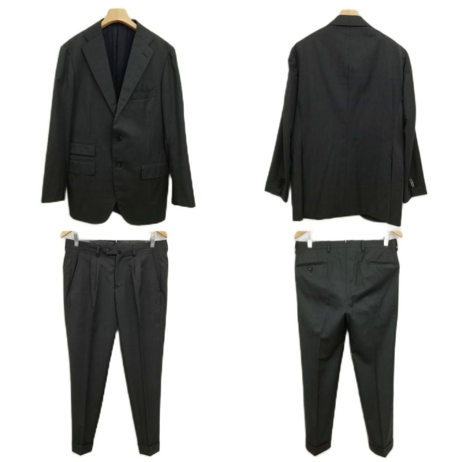 【新品2着+オマケ靴セット】ユニバーサルランゲージ 高級生地のスーツ 仕事姿が誰でも美脚になれる「ユニバーサルランゲージのS字クセとり