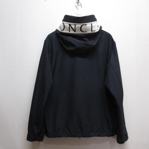 美品 モンクレール パーカー ブルゾン ワッペン ダブルジップ フード 美品 モンクレール パーカー ブルゾン ワッペン ダブルジップ フード