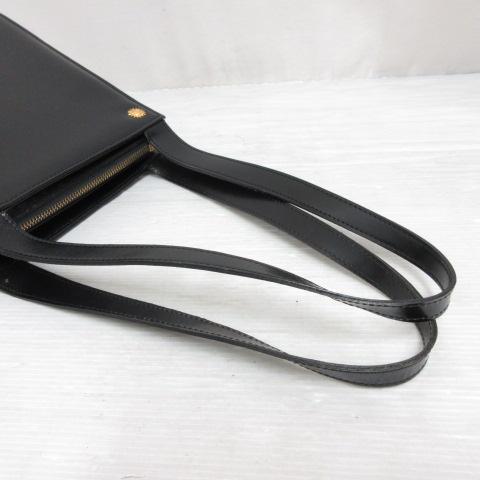 ジャンニヴェルサーチ ヴェルサーチェ GIANNI VERSACE レザー ワン