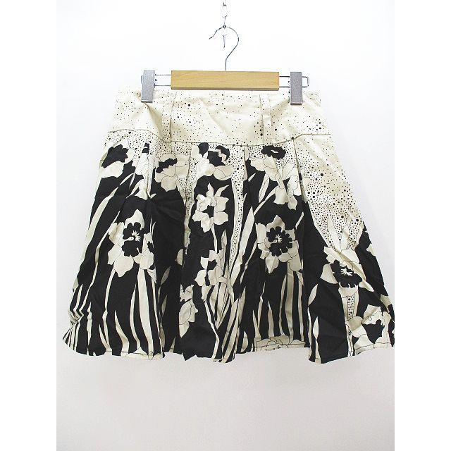 中古 フォーエバー21 Forever21 ミニ丈 フレアスカート 柄 総柄 花柄 M 白 ホワイト 綿 コットン レディース ベクトル 古着 077 ブランド古着販売のベクトル 通販 Yahoo ショッピング